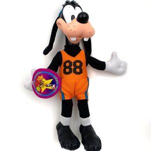 McDonald’s 1995 Disney Mickey Mouse Goofy Sports Champion Plush Doll